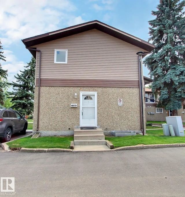 17004 100 Street Nw, Edmonton