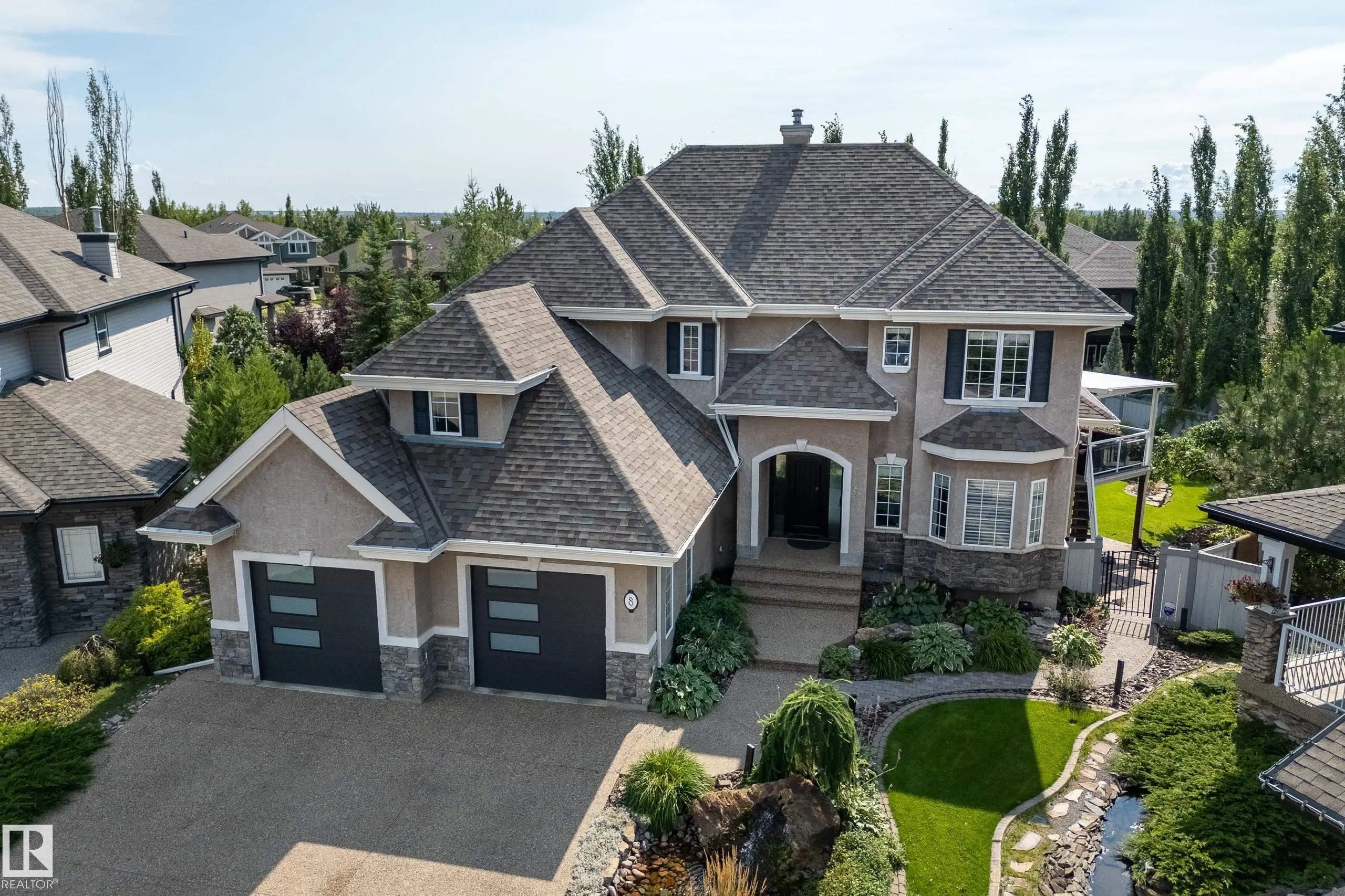 Single Family Property for Sale at 8 Lauralcrest Place, St. Albert: MLS®# E4505559