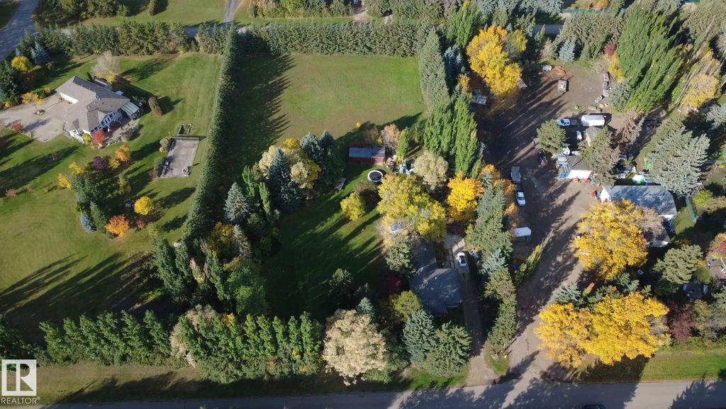 9712 209 Street, Edmonton