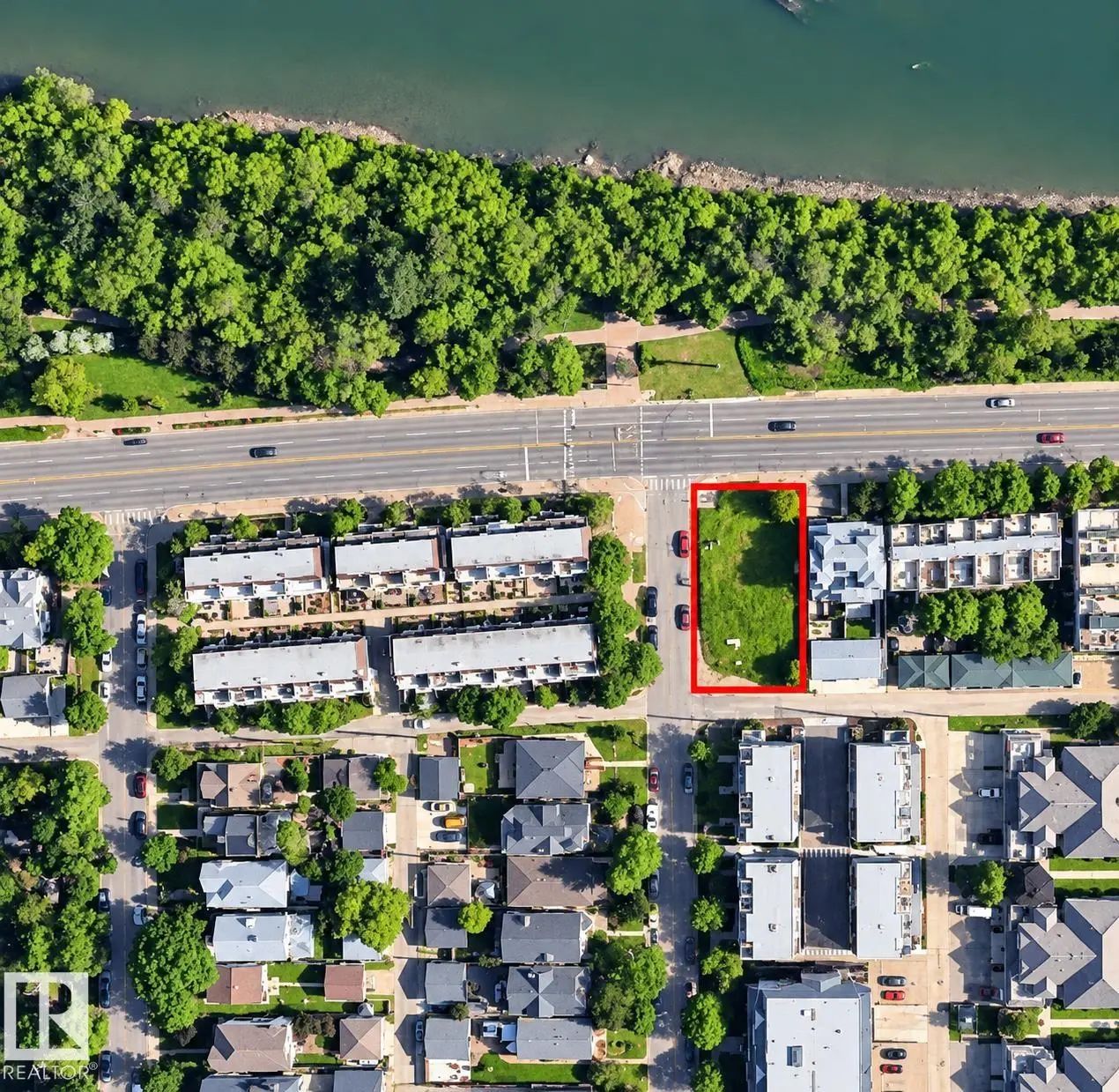 Edmonton Real Estate: Single Family Property for Sale in Cloverdale