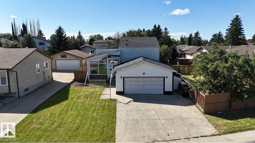 1768 48a Street, Edmonton