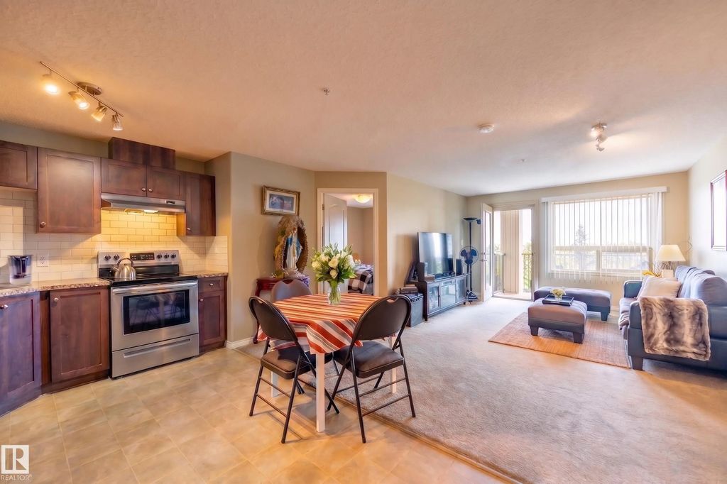 320 1520 Hammond Gate, Edmonton