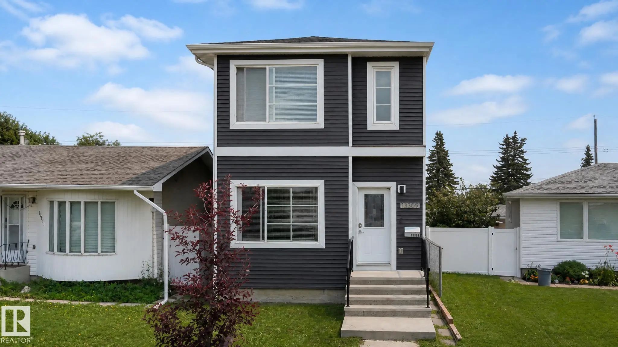 Photo for MLS®# E4507442 - home for sale at 13309 128 Street Northwest, Wellington, Edmonton AB