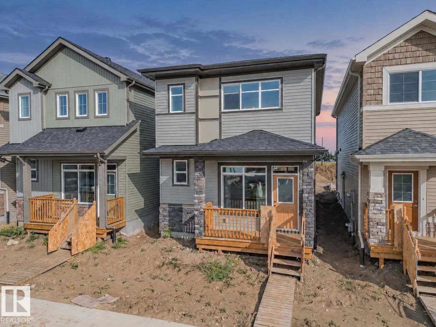 19612 30 Avenue, Edmonton