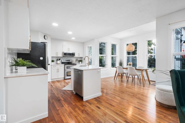 1128 114 Street Sw, Edmonton