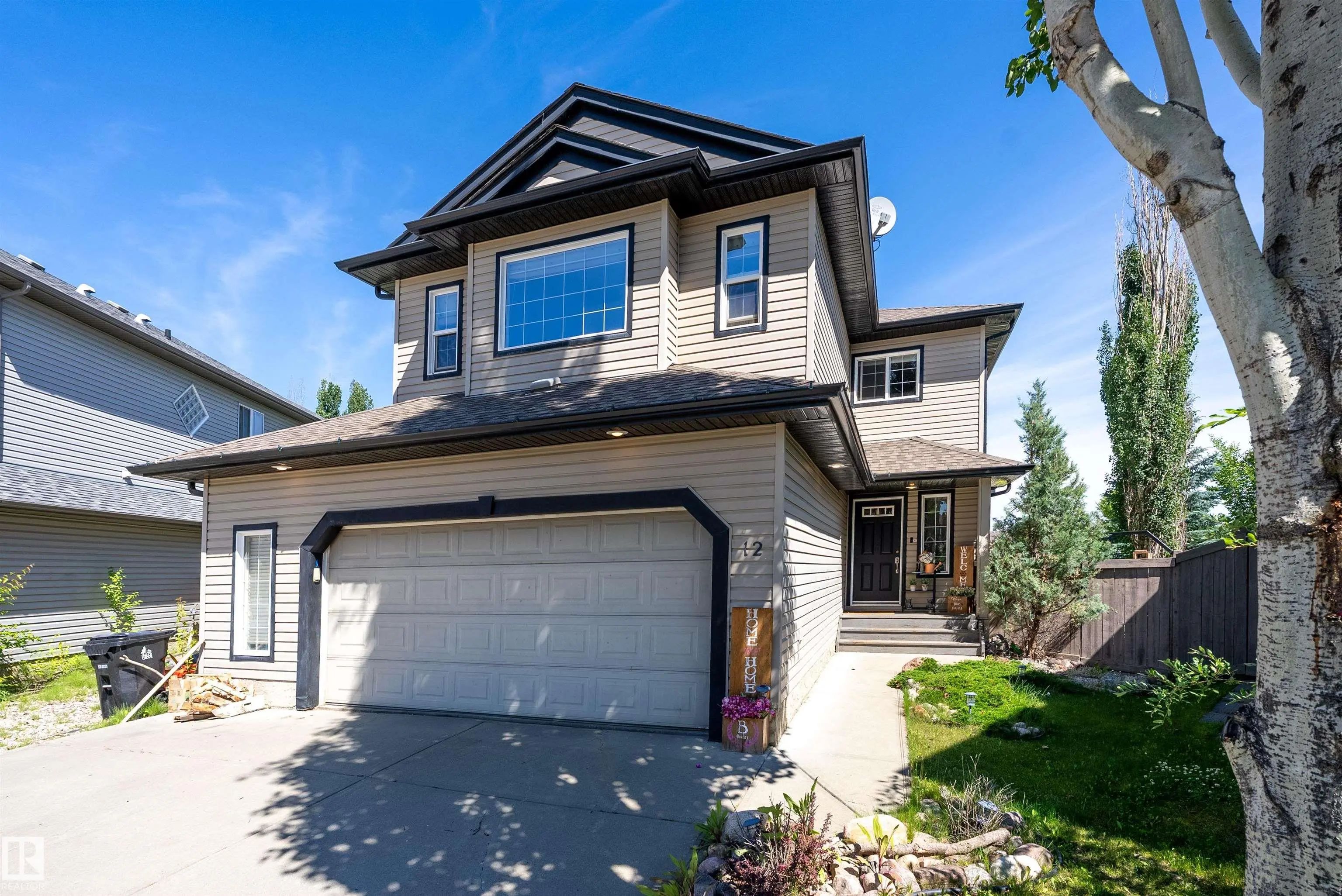 Photo for MLS®# E4497697 - home for sale at 12 Henderson Bay, Harvest Ridge, Spruce Grove AB