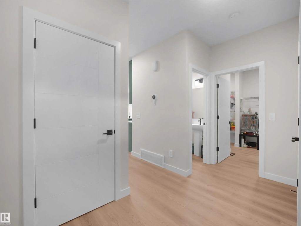 3724 214 Street Nw, Edmonton Property Listing: MLS® #E4514124