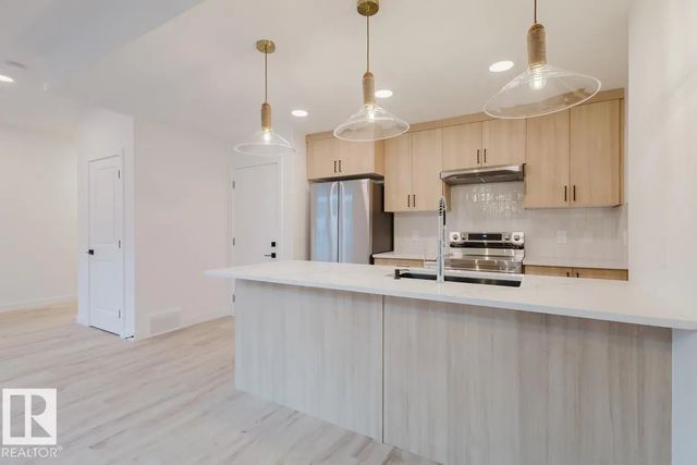 3 16231 19 Avenue Sw, Edmonton