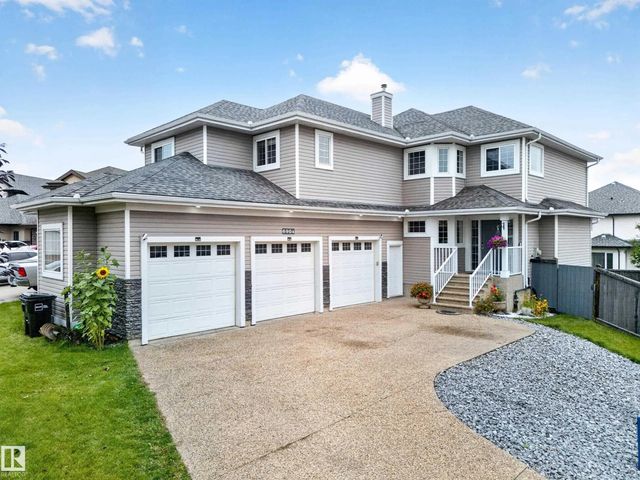 6904 18 Avenue Sw, Edmonton