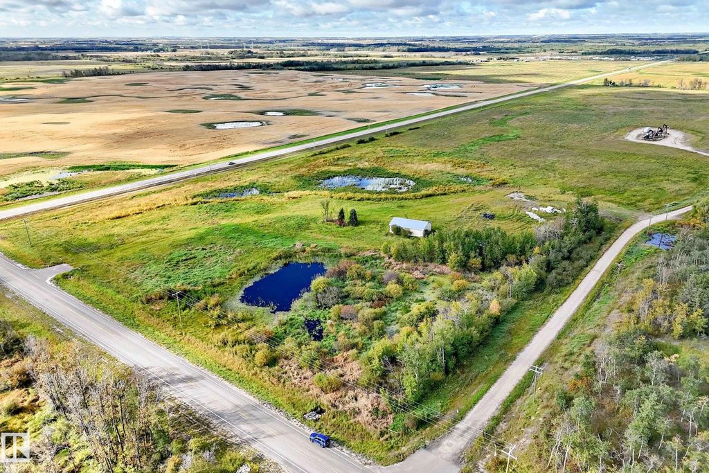Twp 570 Range Road 220, Rural Sturgeon County
