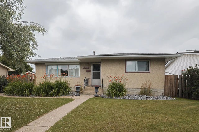 10319 45 Street Nw, Edmonton