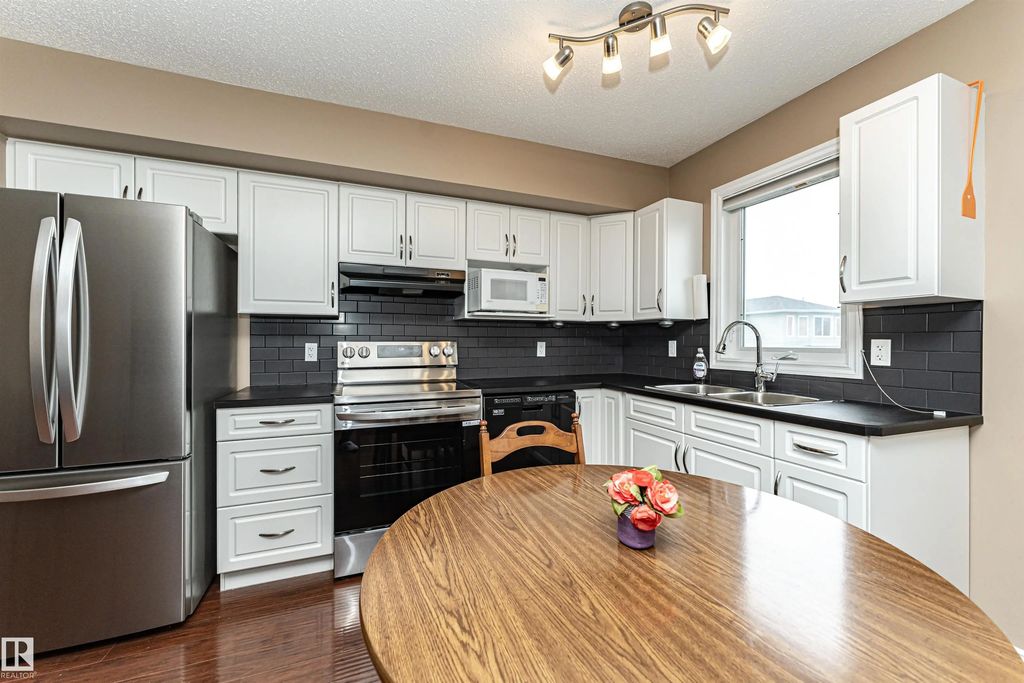 171 Brintnell Boulevard, Edmonton