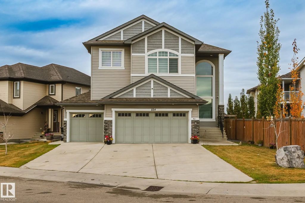 824 34 Ave, Edmonton