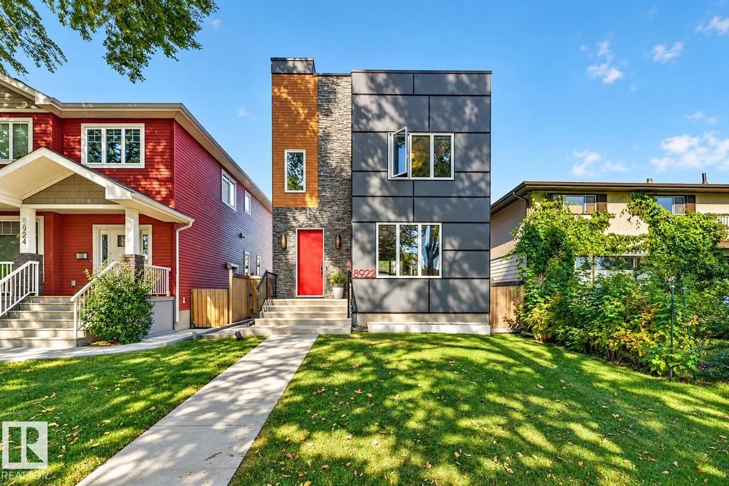 8922 77 Avenue, Edmonton