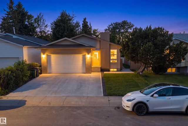 1720 49 A Street Nw, Edmonton