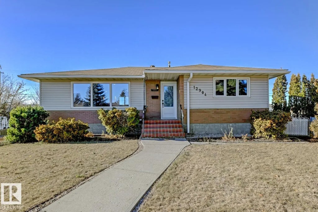 12904 95a Street, Edmonton