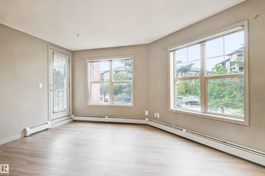 211 11441 Ellerslie Road, Edmonton