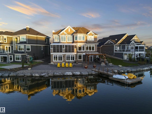 8948 20 Avenue Sw, Edmonton