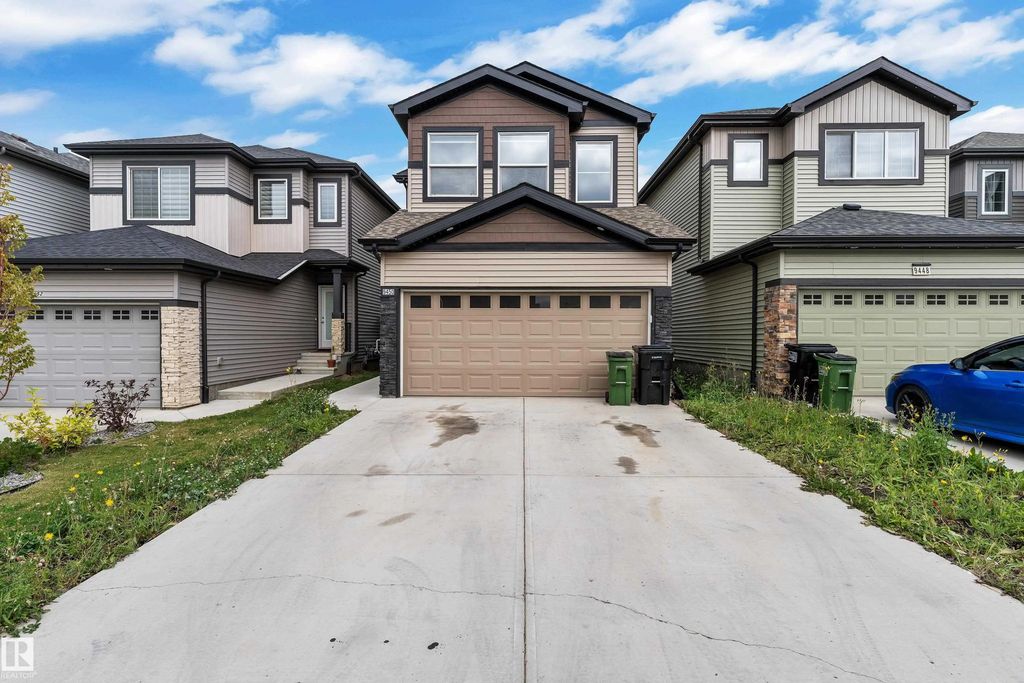 9450 Pear Crescent, Edmonton