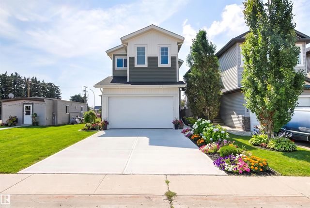 5003 53 Avenue, Calmar