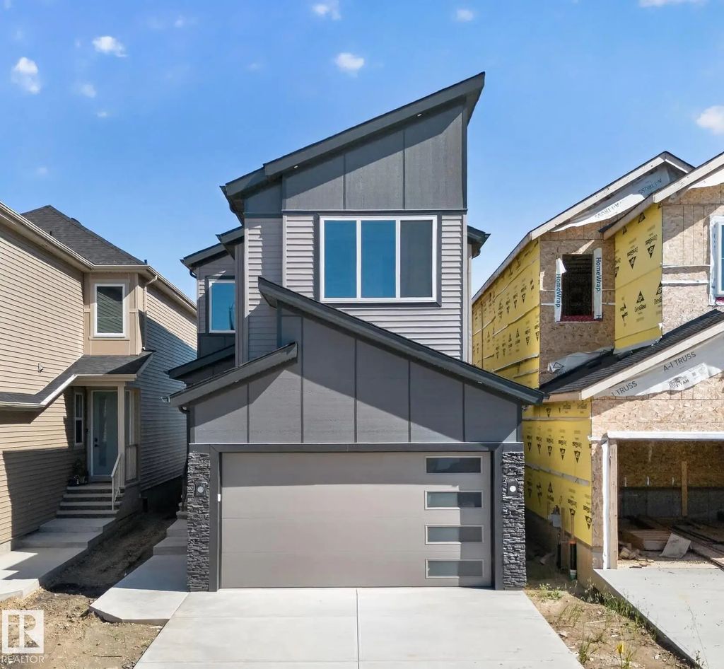 214 Crystal Creek Drive, Leduc