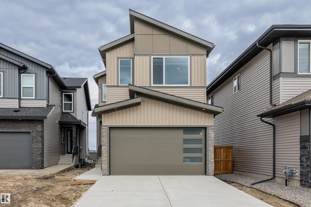 6 Enns Court, Fort Saskatchewan