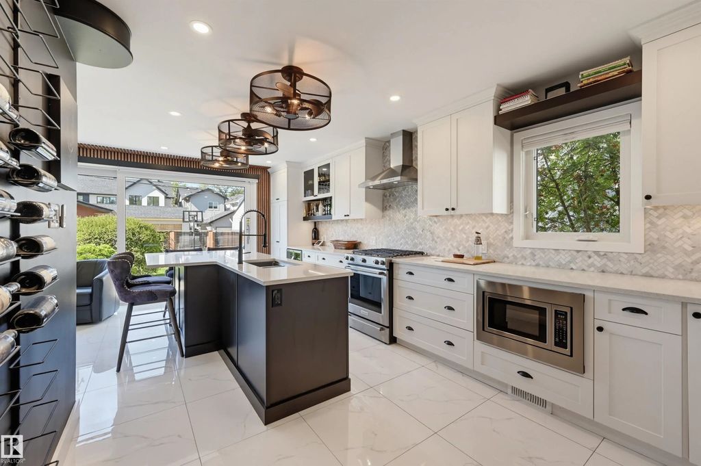 10726 128 Street Nw, Edmonton