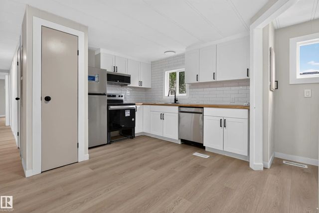 20 West View Bv Nw, Edmonton