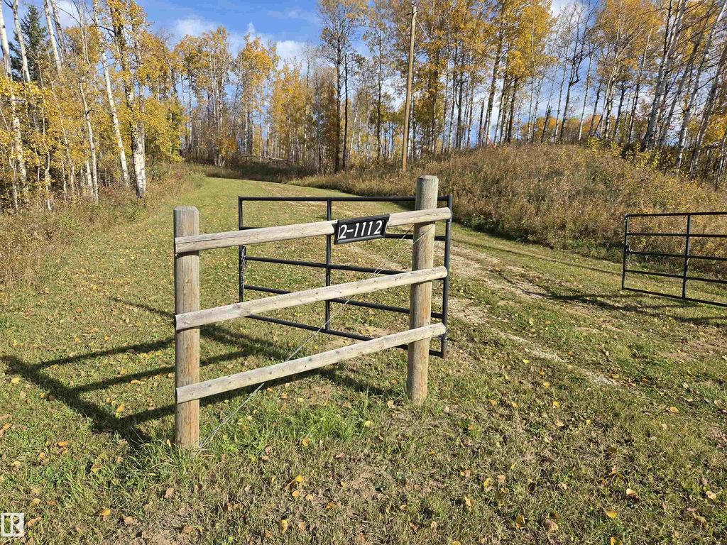 2 1112 Twp Road 540, Rural Parkland County
