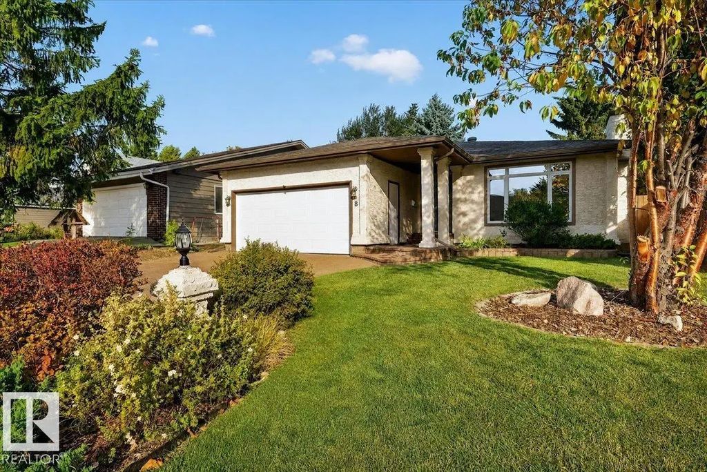 8 Wahstao Crescent, Edmonton
