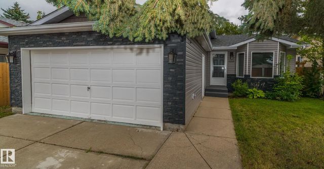4209 25 Avenue Nw, Edmonton