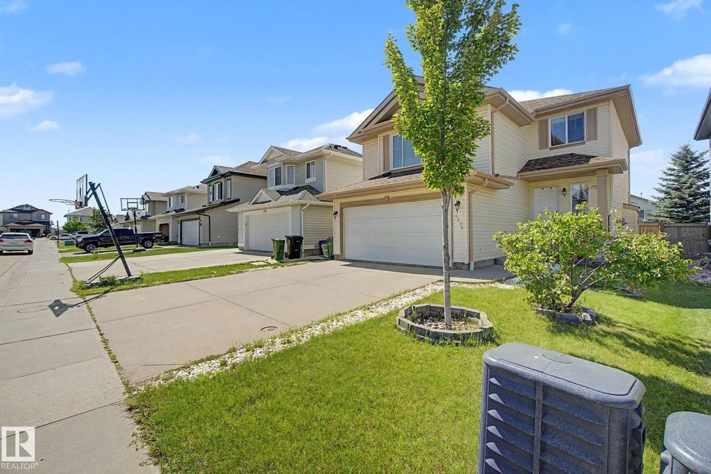 3236 21 Street, Edmonton