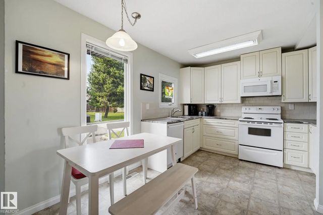 5362 38a Avenue Nw, Edmonton