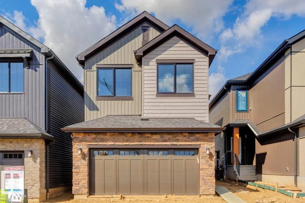 16 Chartres Close, St. Albert