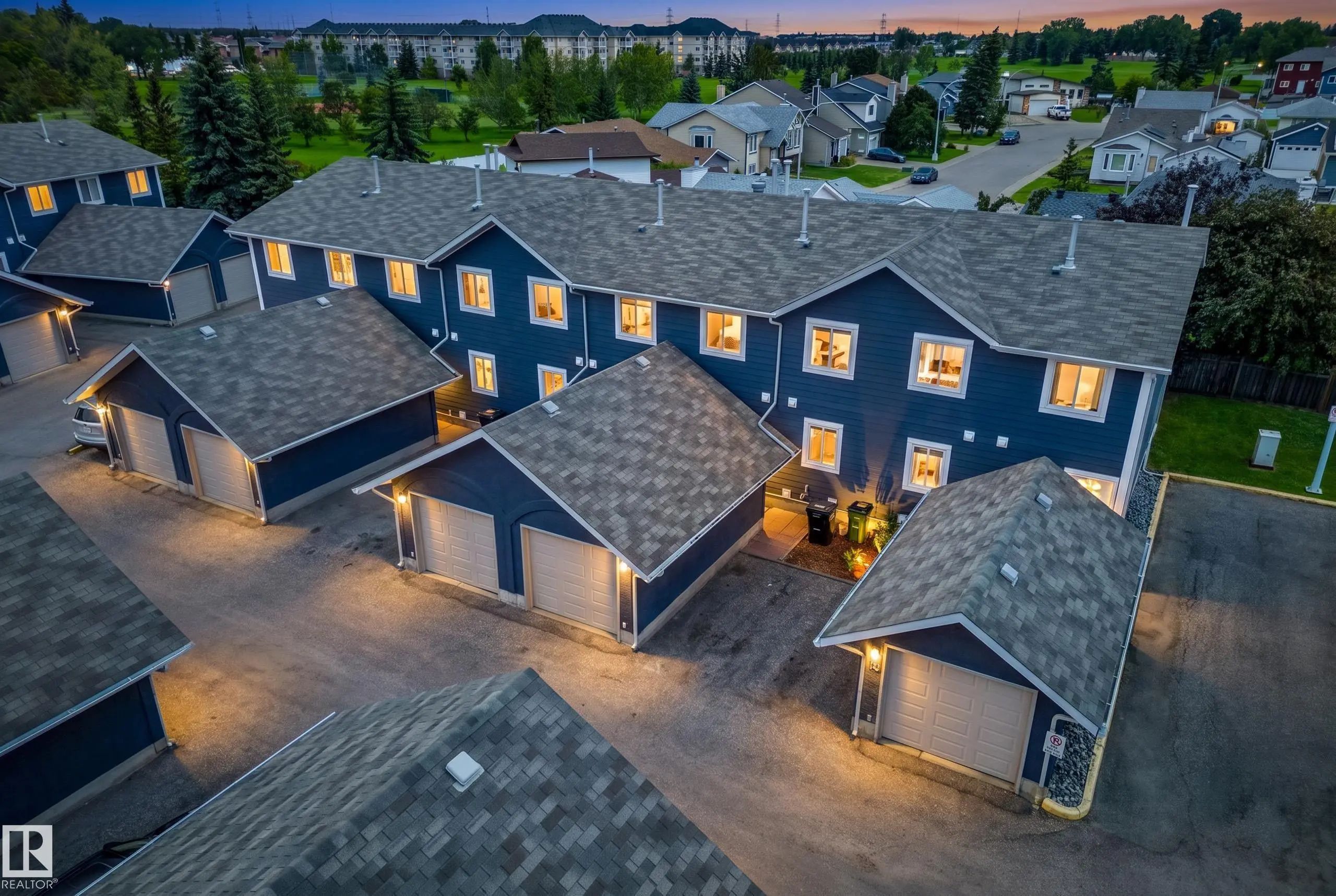 Kirkness Real Estate Listing, Edmonton, AB T5Y 2L3