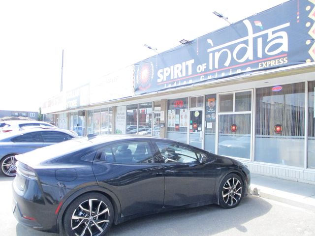 Edmonton Home for Sale: Retail Listing in 