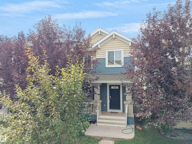 2787 Coughlan Green Green Sw, Edmonton