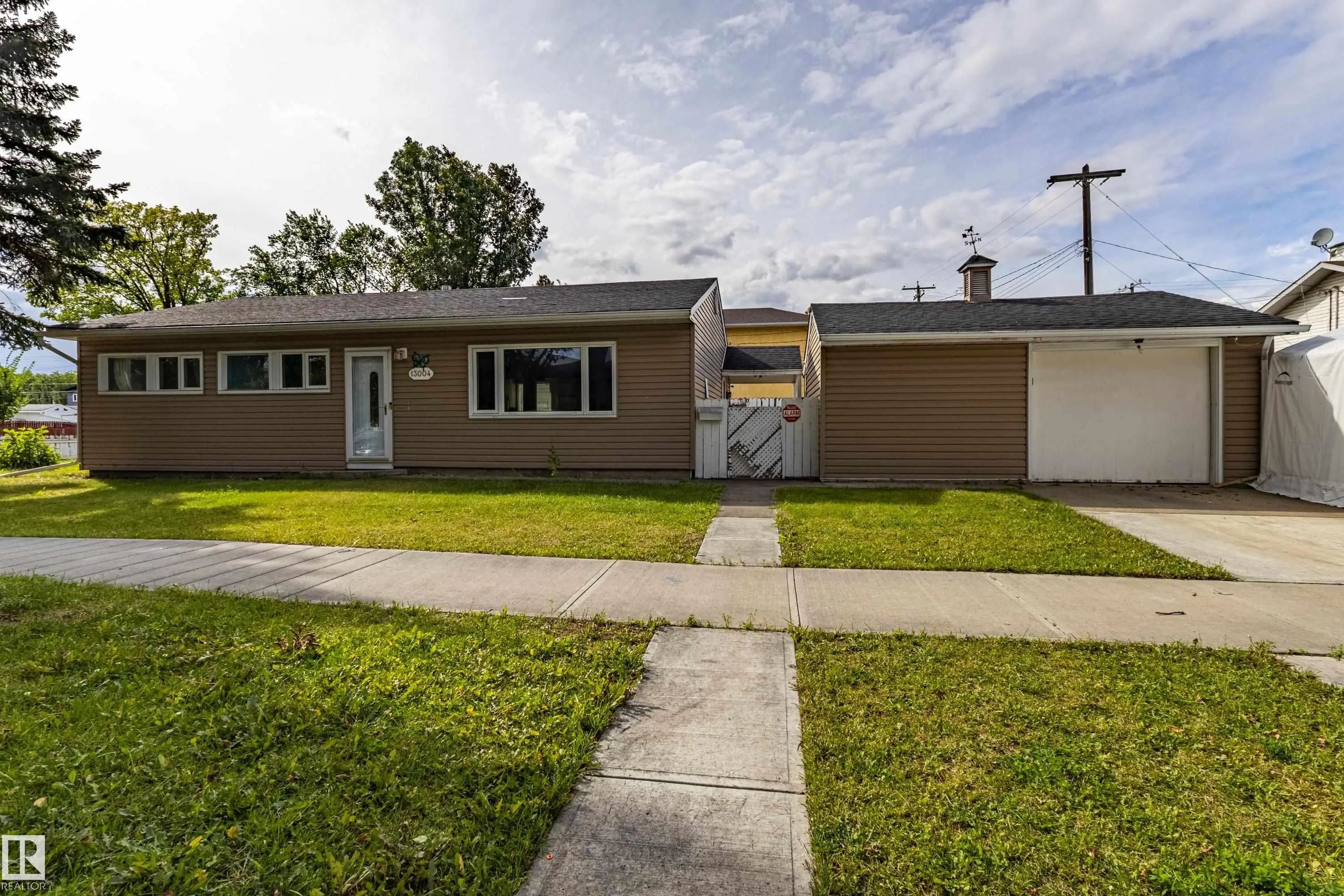 Photo of Listing #E4508440