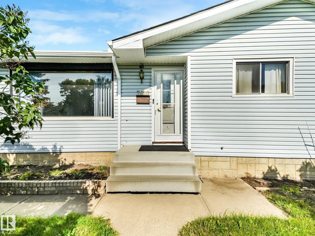 7520 130 Avenue, Edmonton