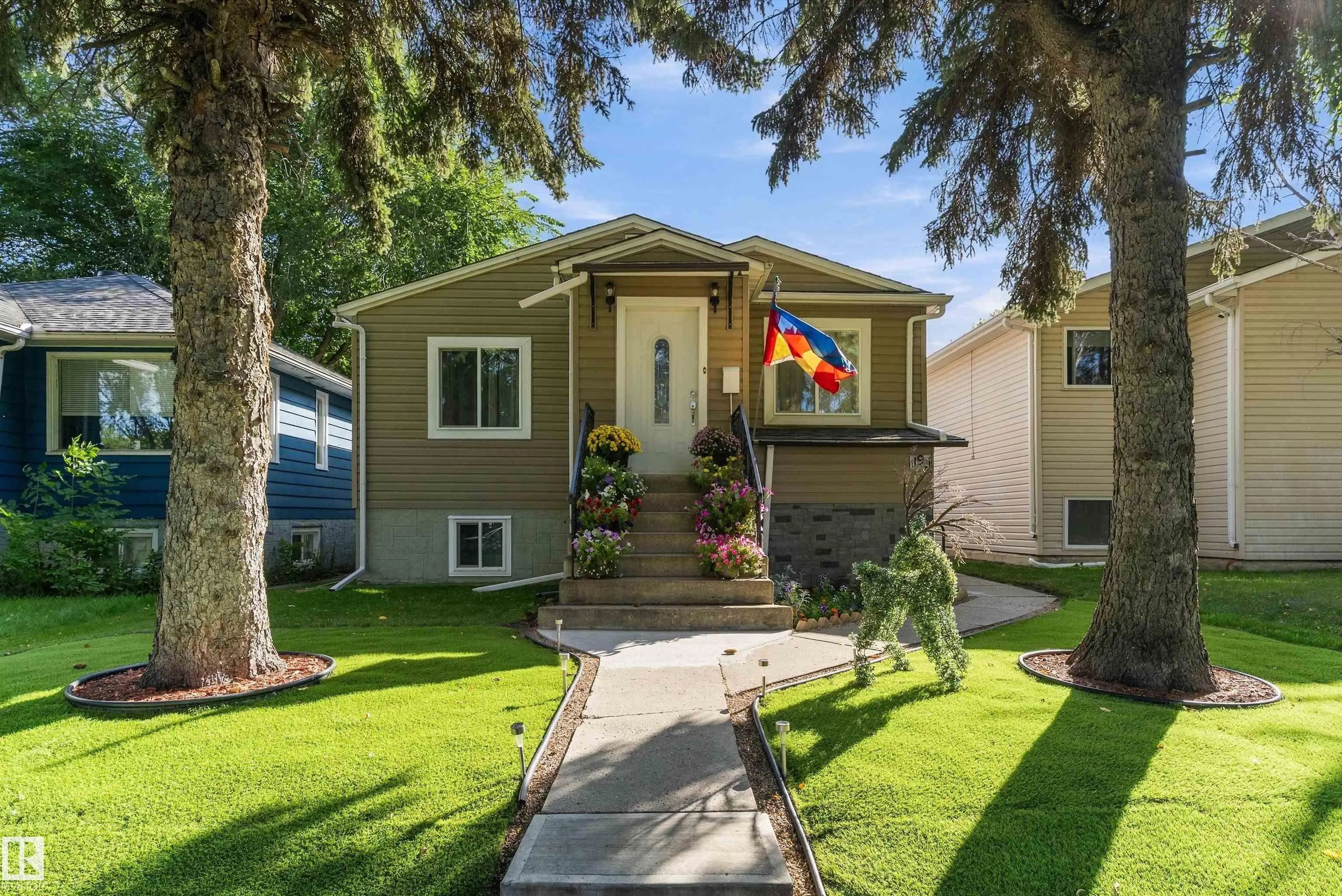 Edmonton Single Family Home for Sale 
