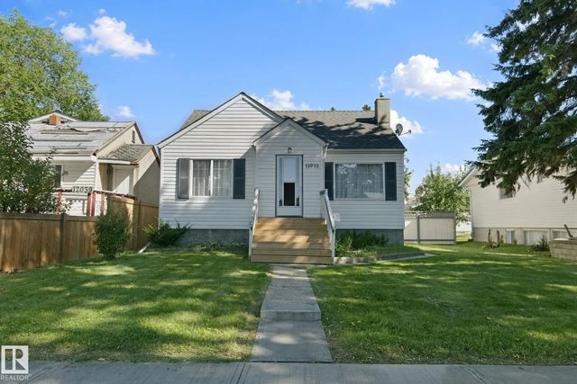 12035 83 Street Nw, Edmonton