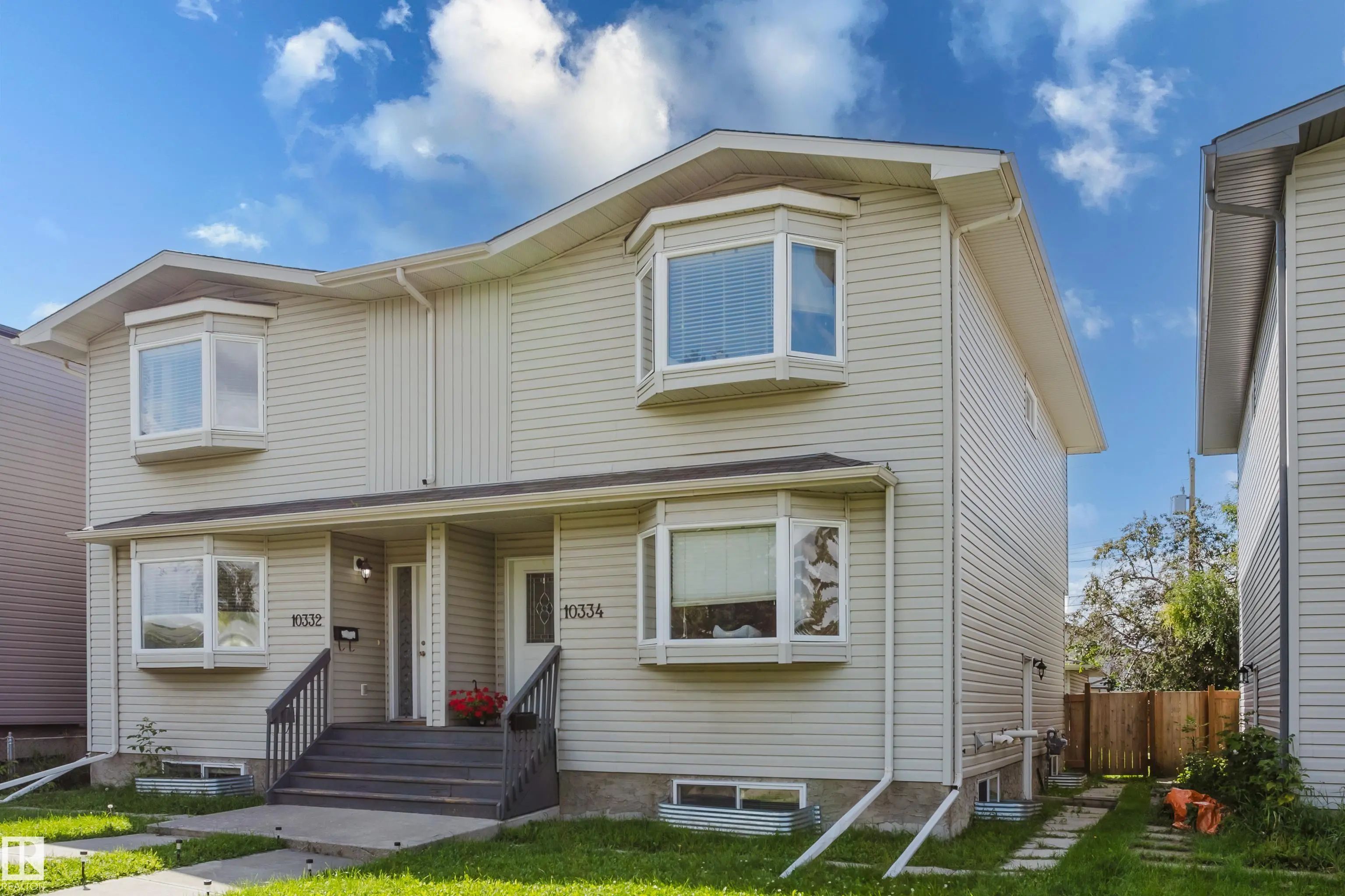 Edmonton Home for Sale: Condo / Townhouse Listing in Britannia Youngstown