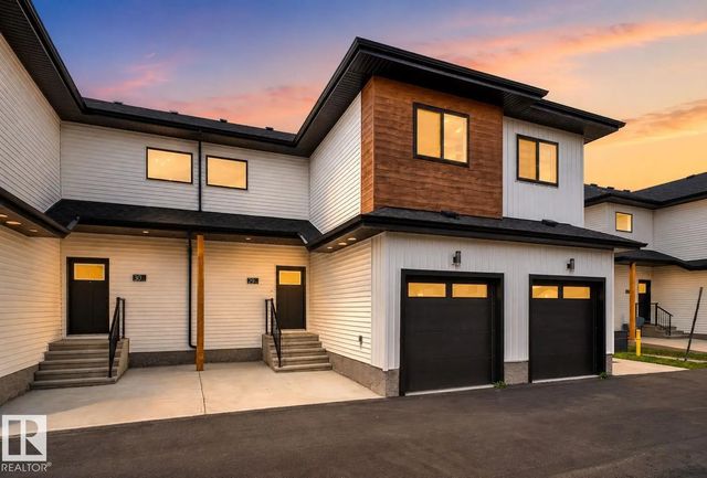 Condo / Townhouse Home for Sale in Edmonton, AB