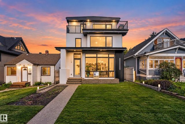 Edmonton Real Estate Listing: 9615 99a Street Northwest, Strathcona