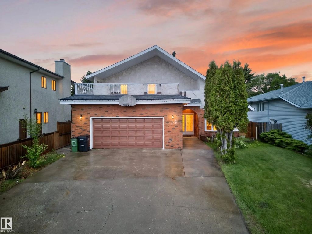 34 Grand Meadows Cr, Edmonton