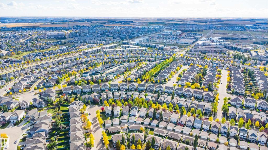 12035 18 Avenue, Edmonton