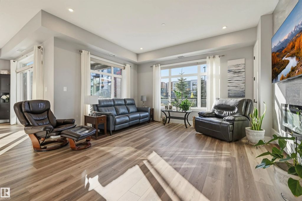 122 7463 May Common Nw, Edmonton Property Listing: MLS® #E4514754
