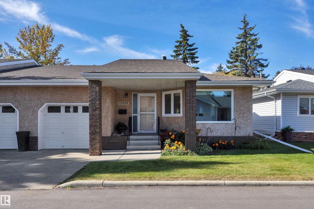 17532 Callingwood Road, Edmonton