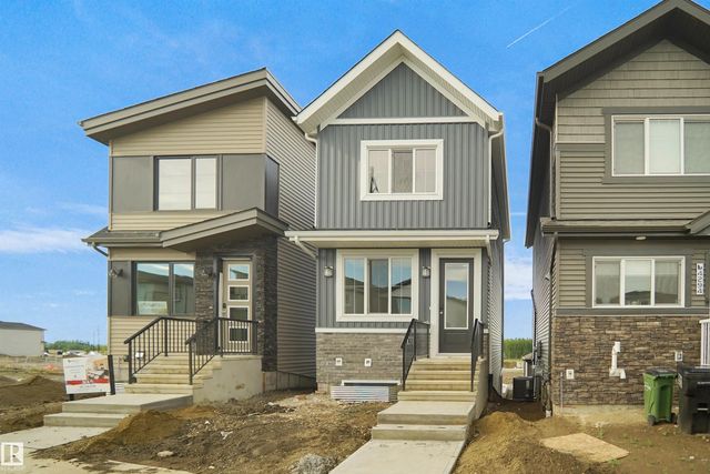 4296 Kinglet Drive Nw, Edmonton