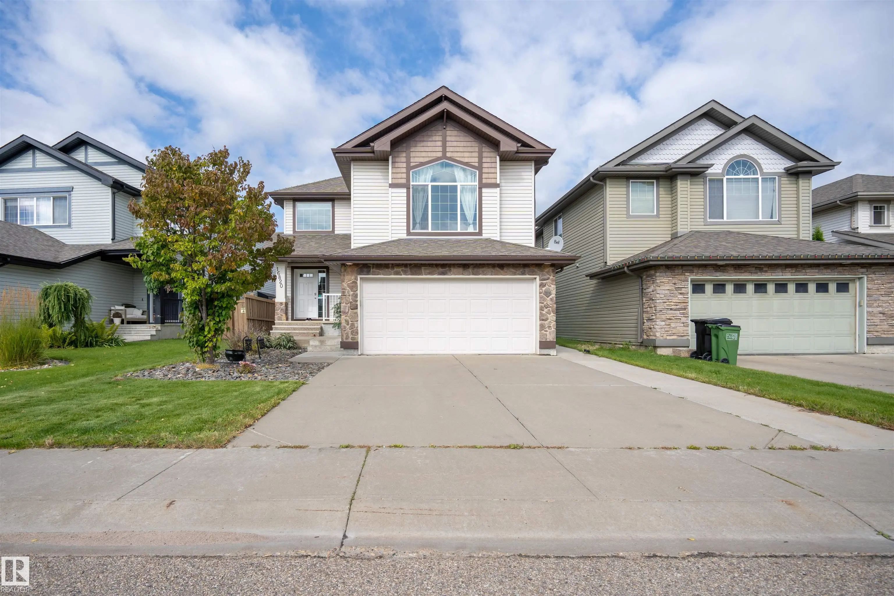Photo for MLS®# E4504688 - home for sale at 16820 57 Street Northwest, McConachie Area, Edmonton AB